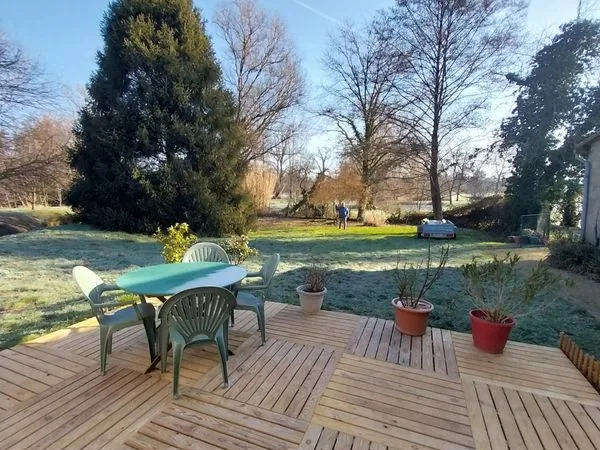 Loue T3 85 m2 avec jardin