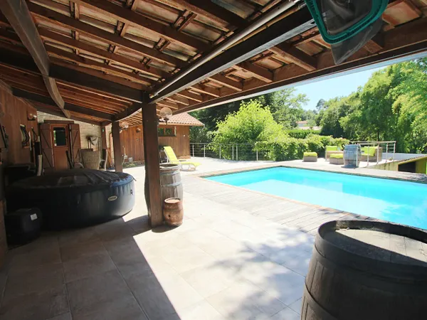 Maison 6 pièces 179 m²
