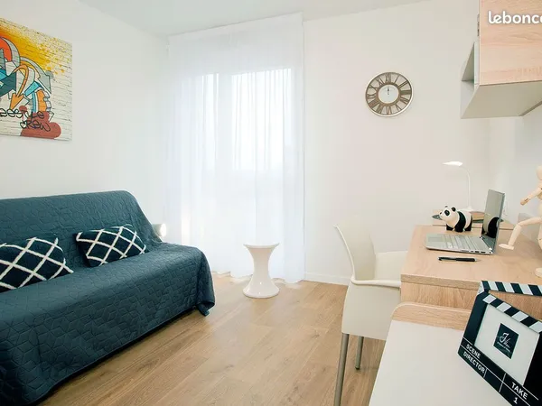 Studio en résidence étudiante
