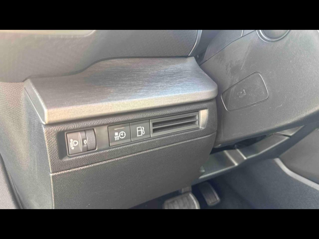 Citroën C5 X hybride rechargeable 225ch feel pack eeat8 — photo 27