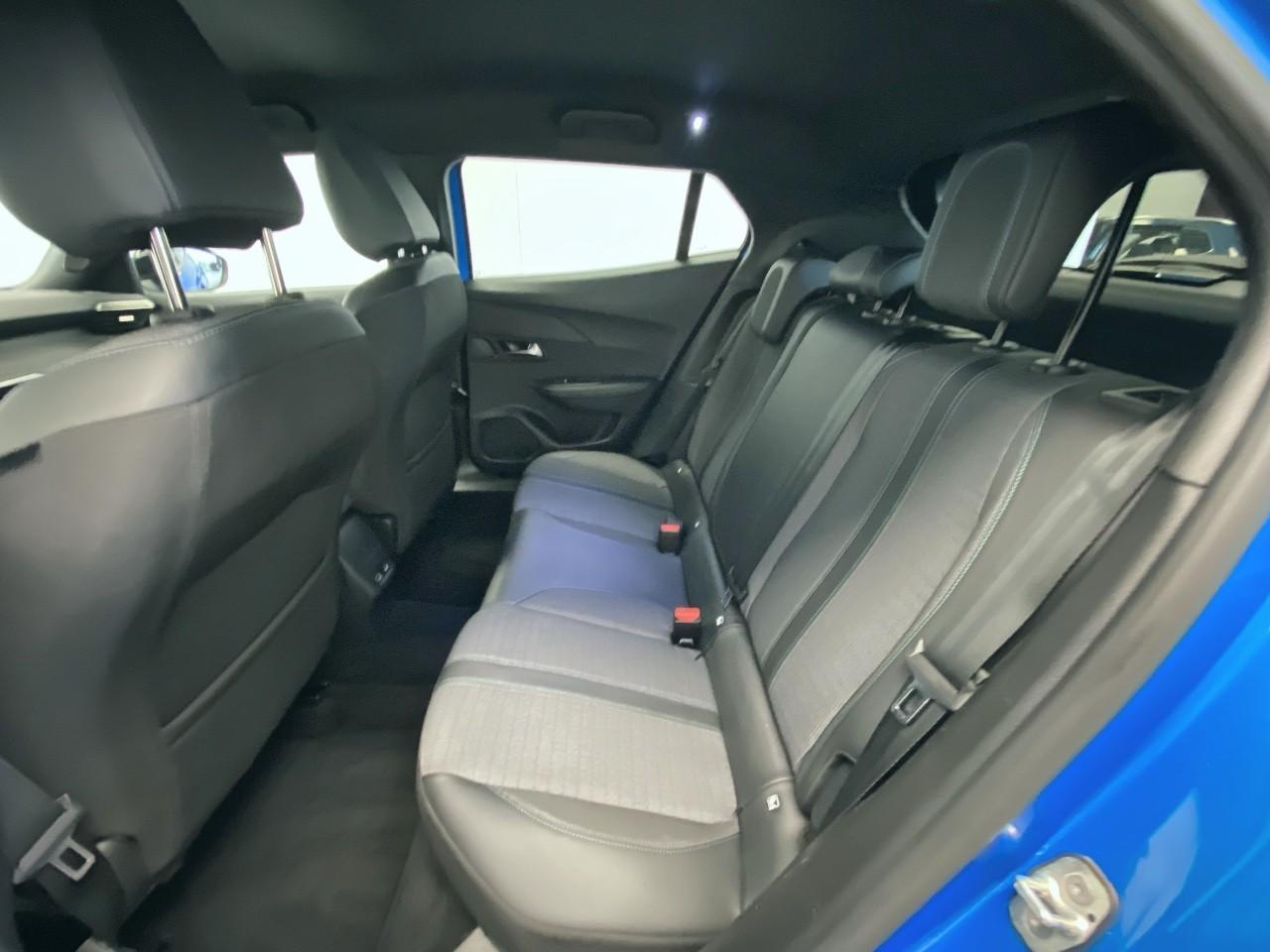Peugeot 2008 puretech 100 s&s bvm6 allure — photo 10