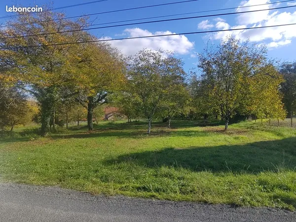 A vendre 2 terrains à bâtir de 1300 m² avec CU