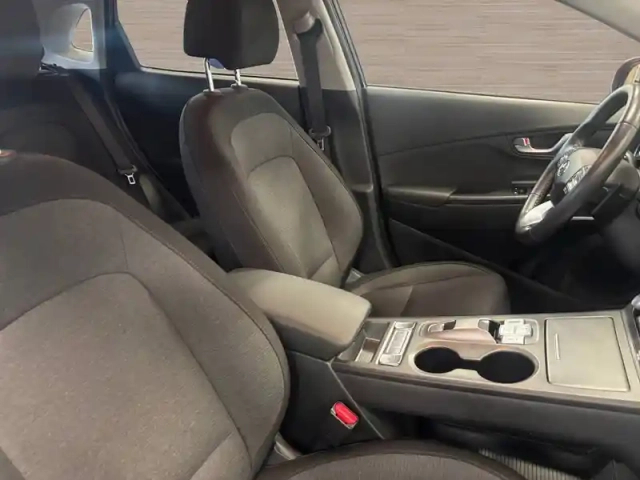 Hyundai Kona electrique 64 kwh - 204 ch — photo 15