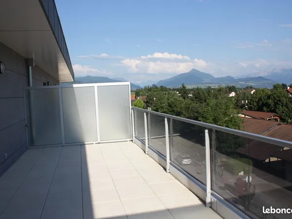 Studio attique a vetraz monthoux