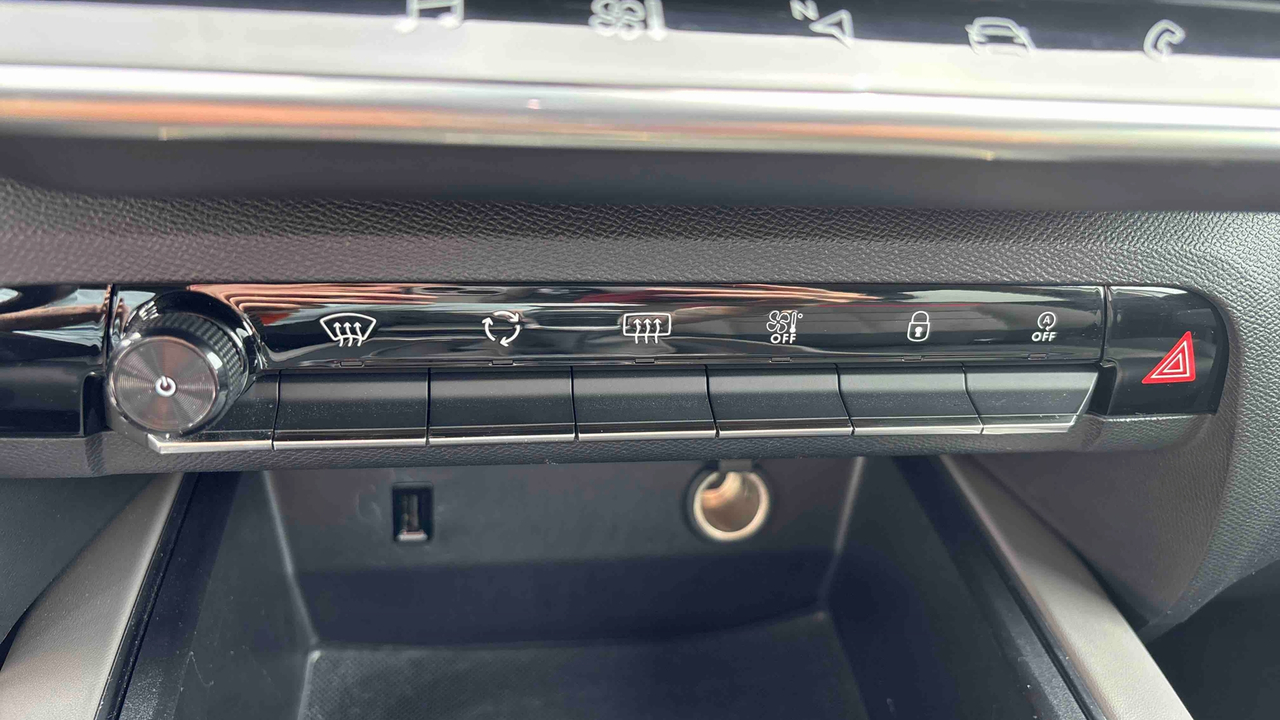Citroen C5 Aircross PureTech 130 S&amp;S BVM6 — photo 21