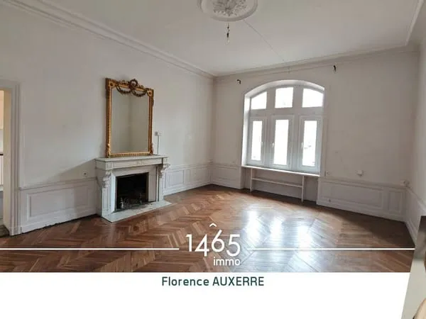 Maison 8 pièces 226 m²