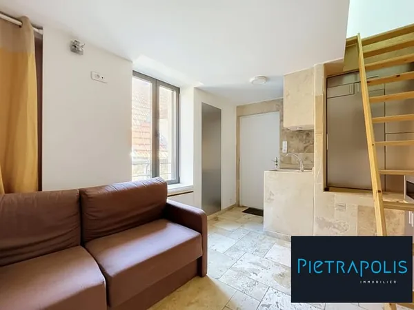 Dijon centre ville - T2 en duplex entièrement rénové et avec