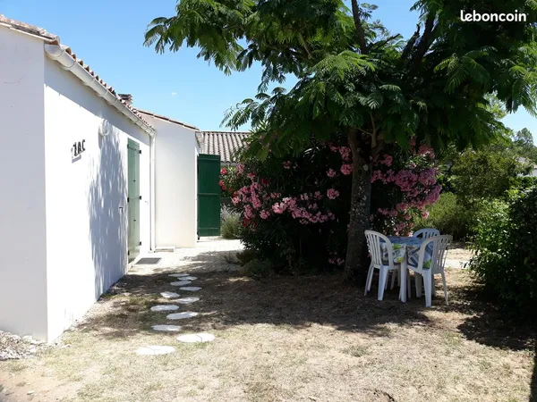 LOCATION bail 3, 6 mois SUR LA FLOTTE, ILE DE RÉ