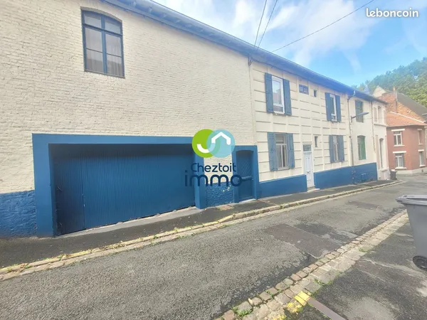 Maison 7 pièces 220 m²