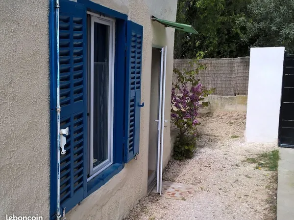 Studio 1 pièce 15 m²