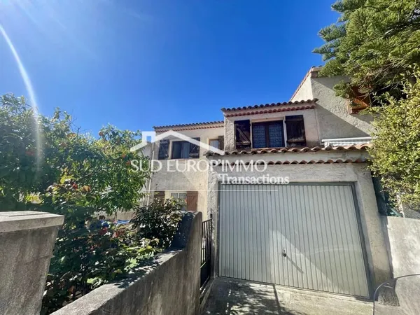 CARROS Maison 6 pièces 95 m2 vue panoramique, piscine, jardin, garage