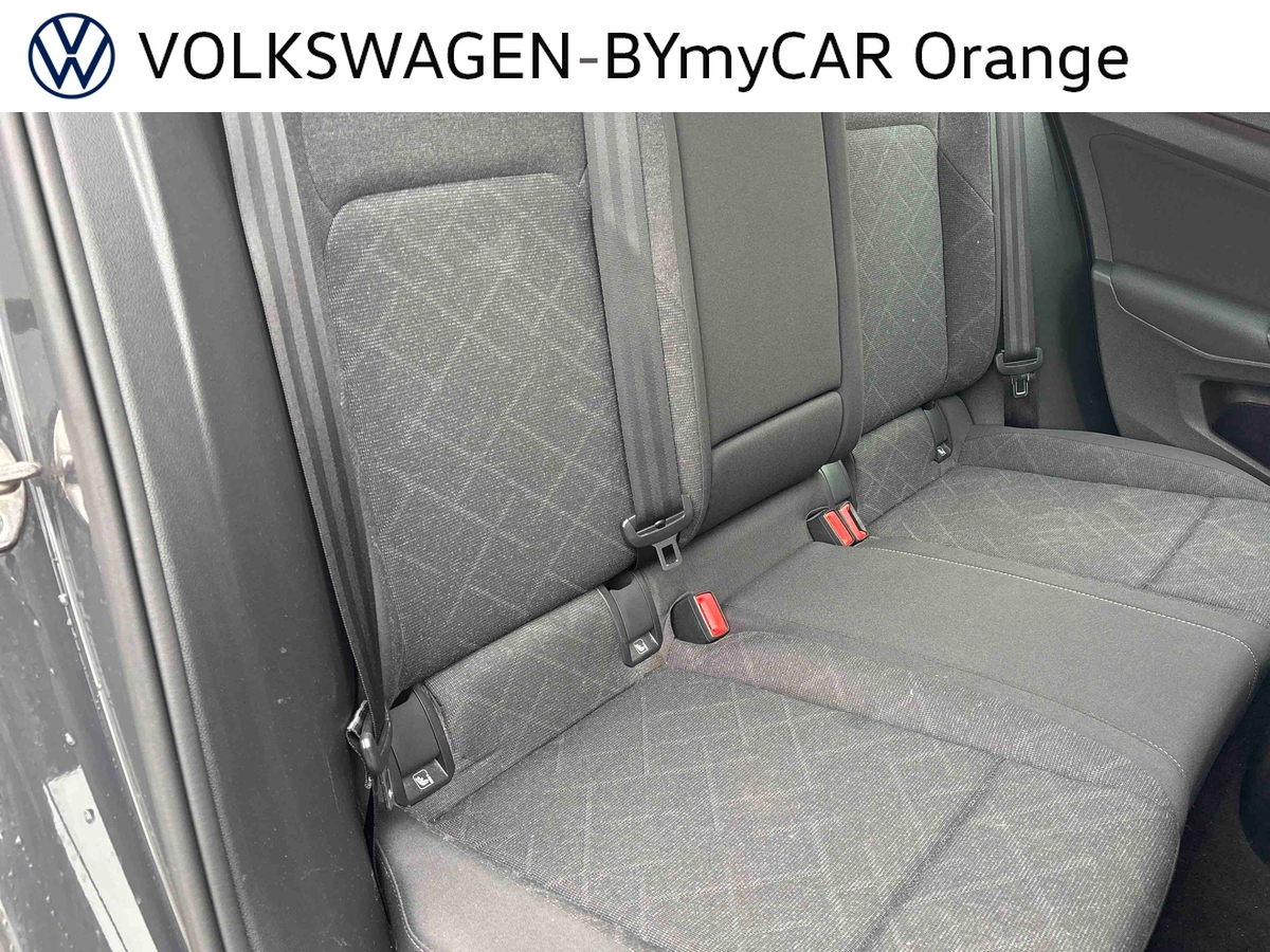 Volkswagen Golf 2.0 TDI SCR 116 DSG7 — photo 21