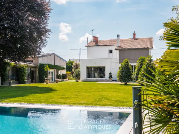 Maison rénovée et son parc en bord de Sèvre