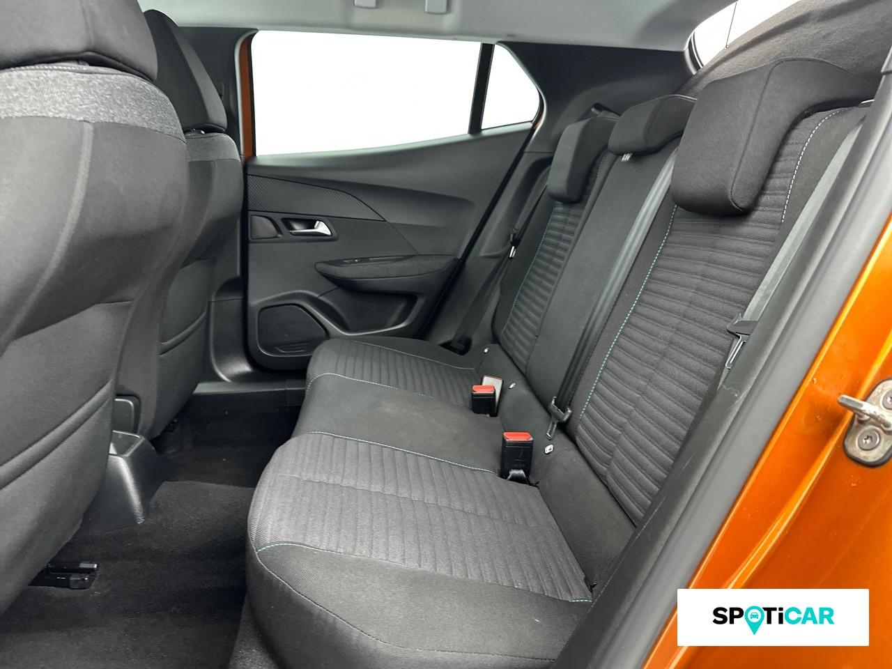 Peugeot 2008 1.2 puretech 130ch s&s active pack — photo 10
