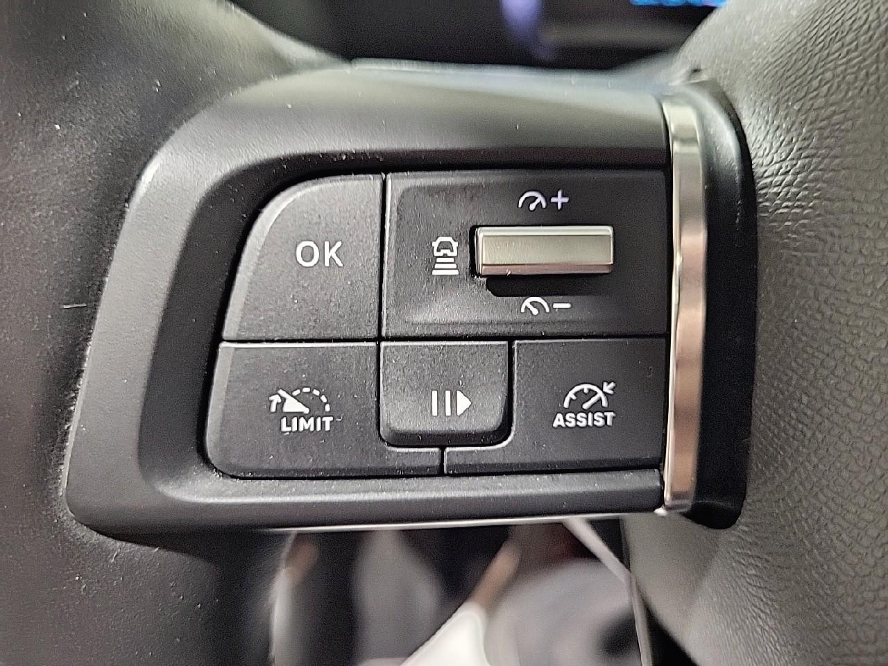 Citroën C4 X e-c4 x 136 ch automatique shine — photo 22