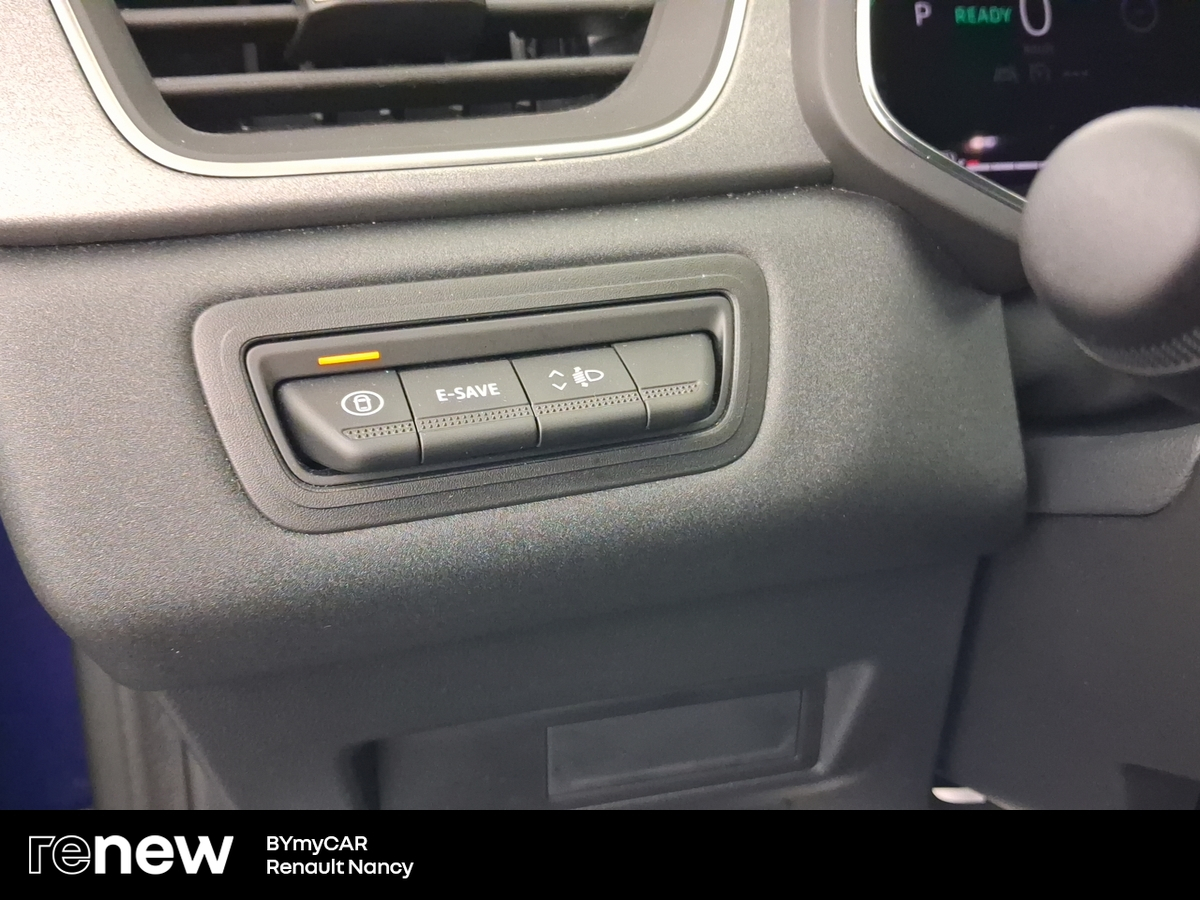 Renault Captur E-Tech full hybrid 145 ch — photo 20