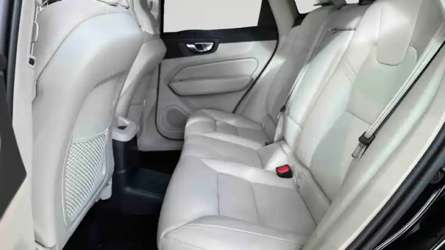 Volvo Xc60 t6 awd hybride rechargeable 253 ch+145 ch geartronic 8 — photo 42