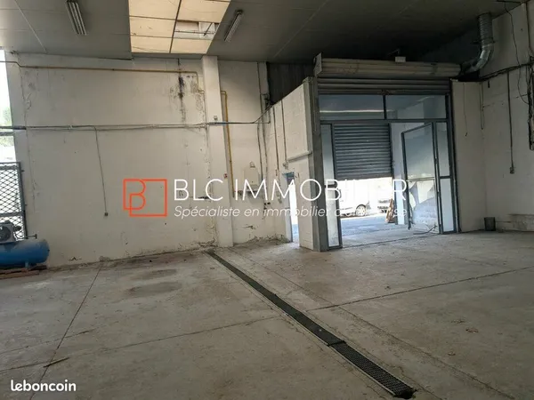 LOCAL D'ACTIVITE 490 m² VITROLLES