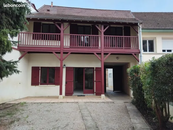 Location duplex rue des dodanes louhans