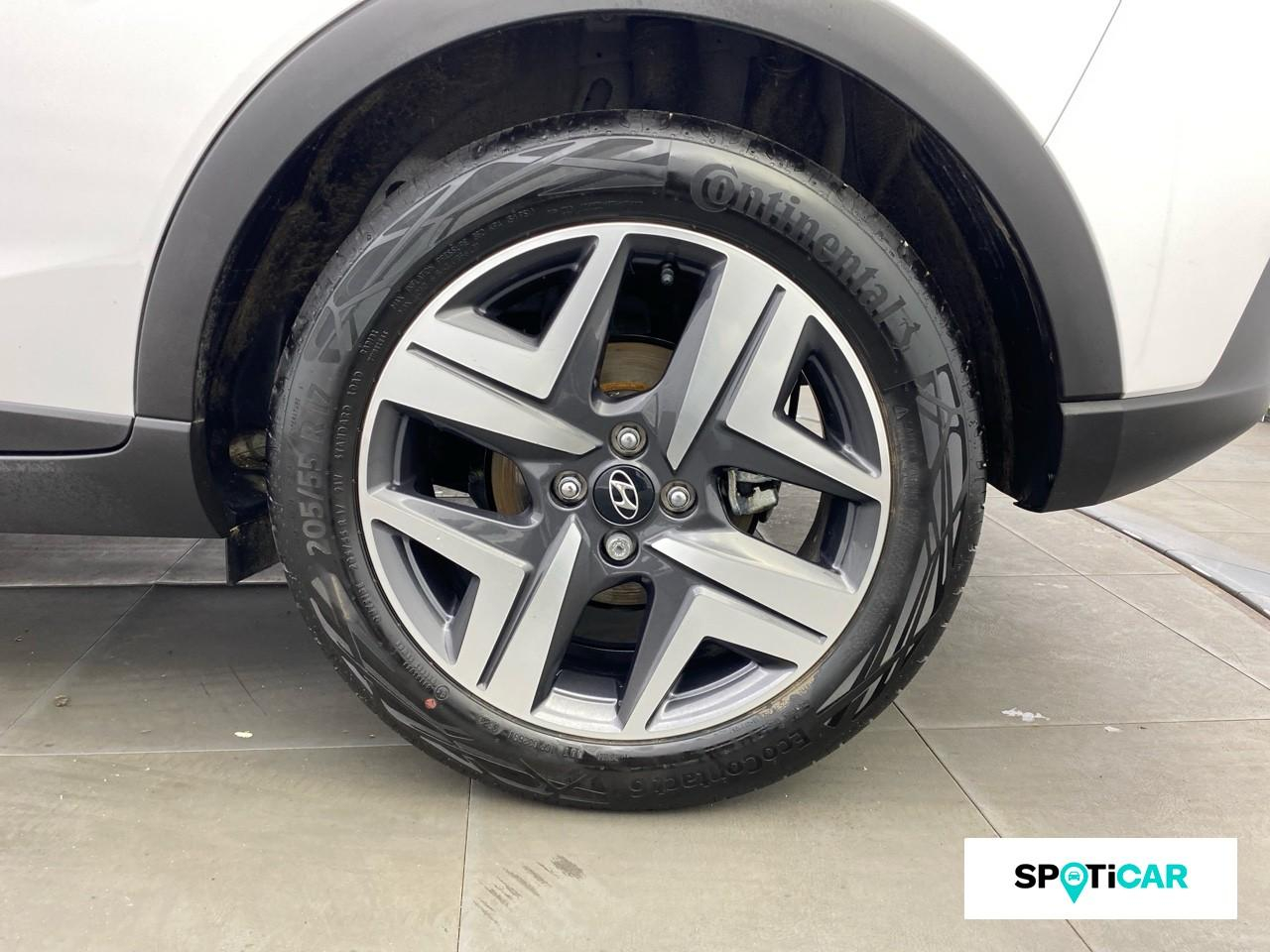Hyundai Bayon 1.0 t-gdi 100ch hybrid 48v intuitive dct-7 — photo 11