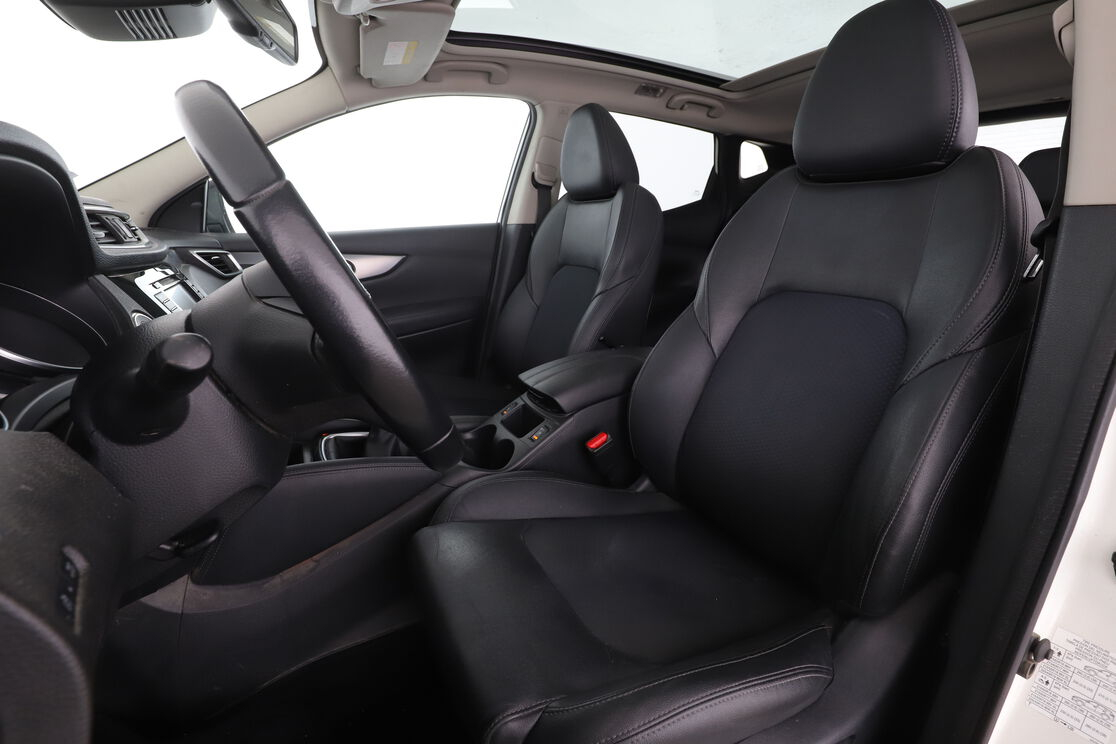 Nissan Qashqai 1.3 DIG-T Tekna — photo 9