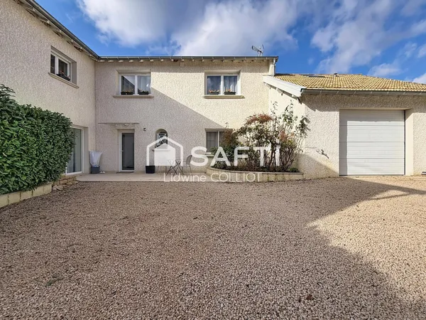 Ensemble immobilier : maison et appartement