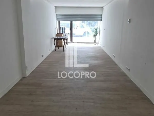 Local commercial 45 m²