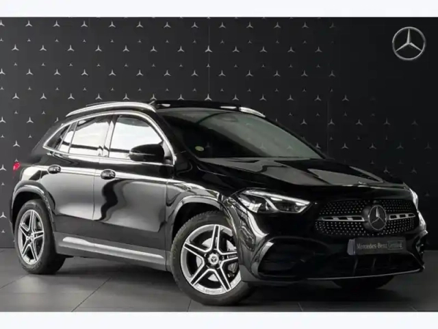 Mercedes Gla 200 d amg line — photo 27