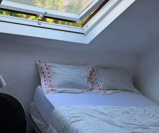 Chambre de 10m2 à louer sur Éragny
