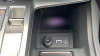 Peugeot 308 PHEV 180ch Allure Pack e-EAT8 — photo 17