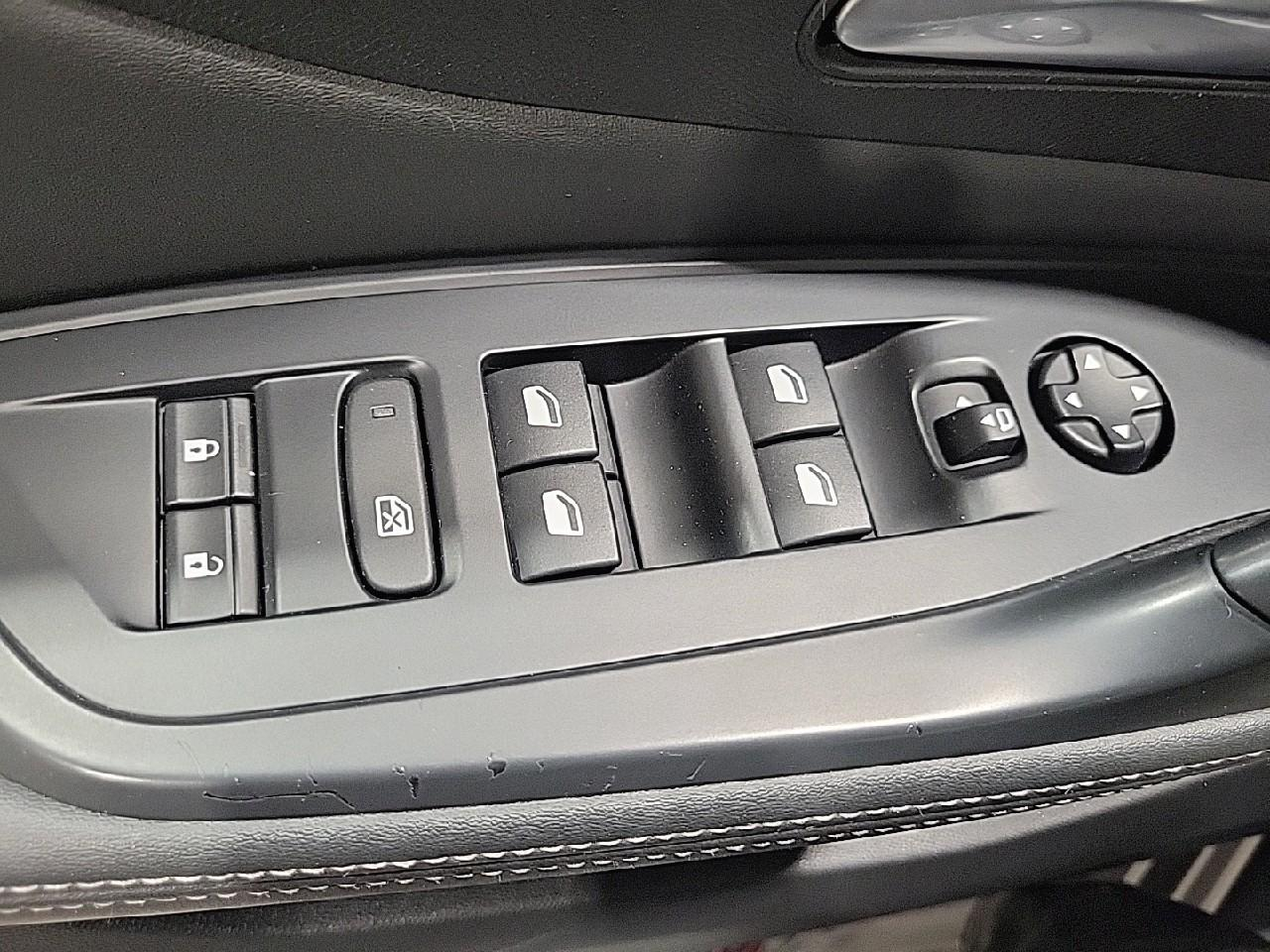 Peugeot 308 sw bluehdi 130ch s&s eat8 allure pack — photo 23