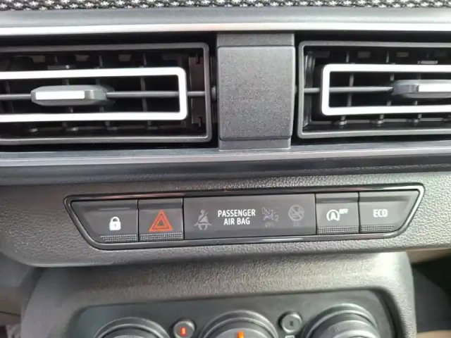 Dacia Sandero eco-g 100 gsr2 — photo 40