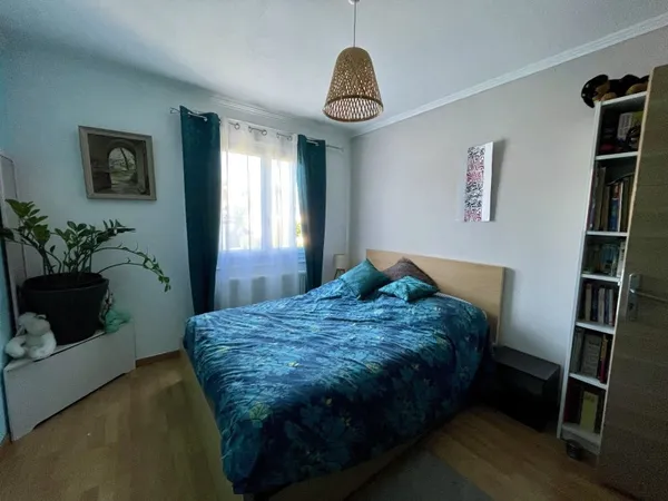 Loue chambre chez l'habitant