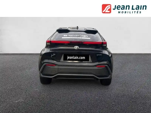 Toyota C-Hr phev 225 — photo 6