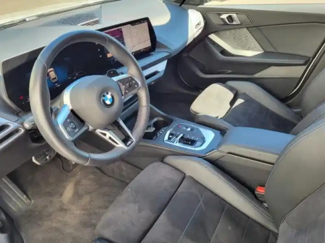 Bmw Serie 1 série 1 116a 122ch m sport dkg7 — photo 6