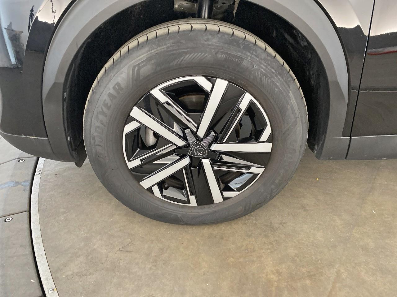 Peugeot 2008 100 s&s bvm6 style — photo 11
