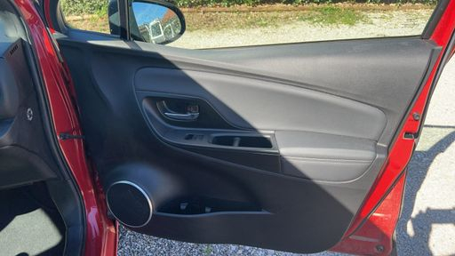 Toyota Yaris 1.3 VVT-i 99 - Collection – 2016 – 101396 km – Essence – Boîte Manuelle — photo 30