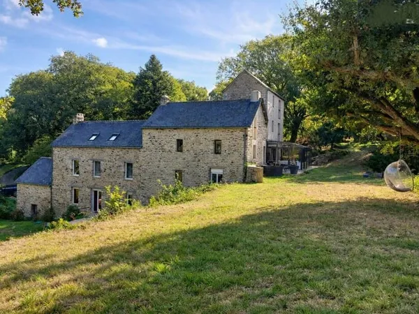 Moulin 9 pièce(s) 330 m2 sur parc de 5200 m²