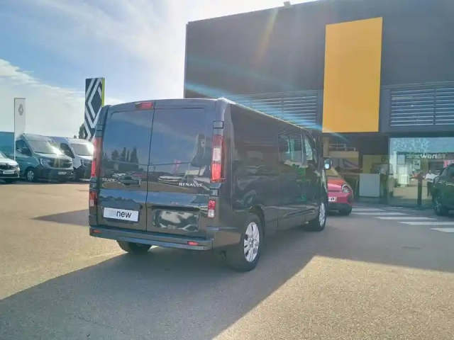 Renault Trafic ca l2h1 3t blue dci 170 auto — photo 52