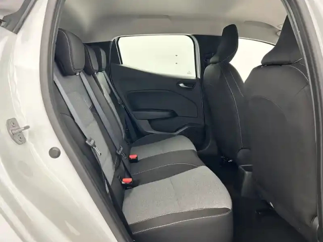 Renault Clio e-tech full hybrid 145 ch gsr2 — photo 37