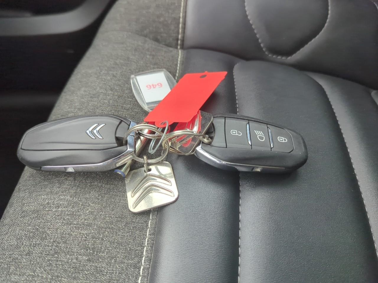 Citroën C3 Aircross puretech 110 s&s bvm6 shine pack — photo 28