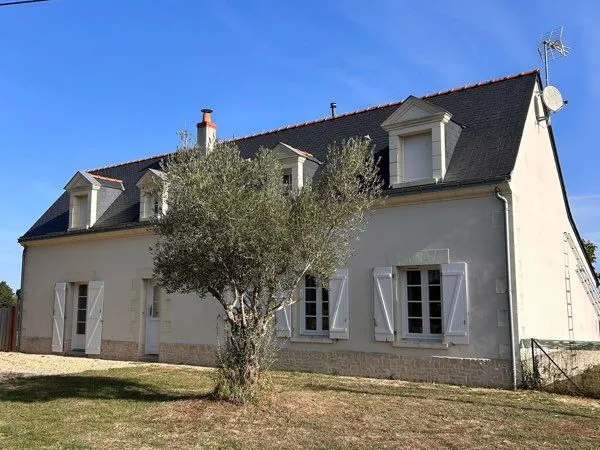 Maison 130m2 avec jardin clos à Saint Martin de la Place