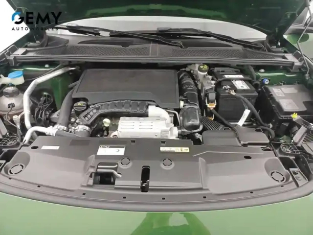 Peugeot 308 puretech 130ch s&amp;s eat8 — photo 15