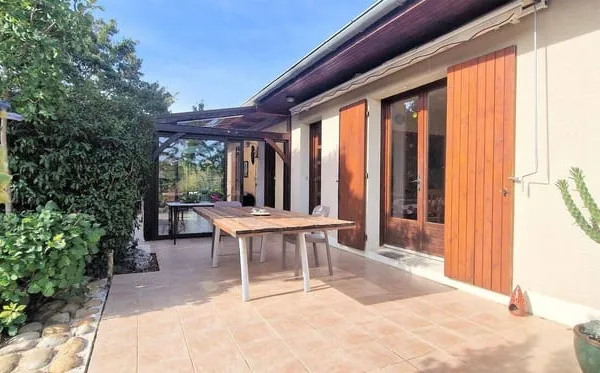 Maison de plain-pied 5 pièces 90 m²