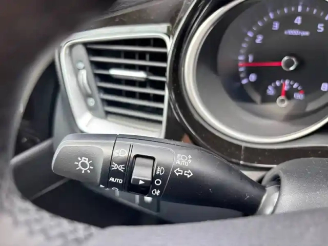 Kia Ceed sw 1.5 t-gdi 140 ch bvm6 — photo 24