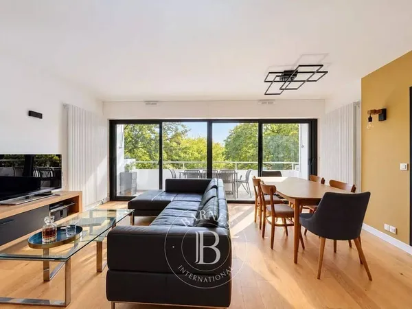 Appartement 5 pièces 97 m²