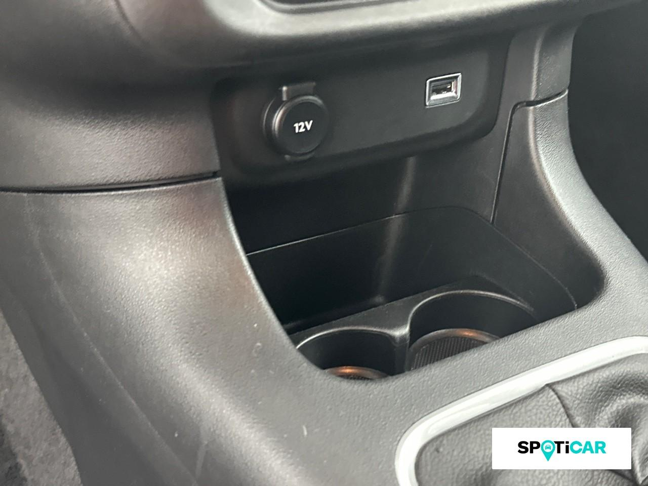 Citroën C3 1.5 bluehdi 100ch s&s shine pack e6.d — photo 18
