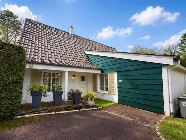 Maison 7 pièces 184 m²