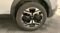 Peugeot 2008 1.2 Hybrid 145ch Allure e-DCS6 — photo 20