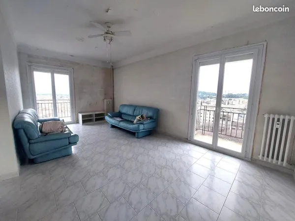 Appartement 2 pièces 64 m²
